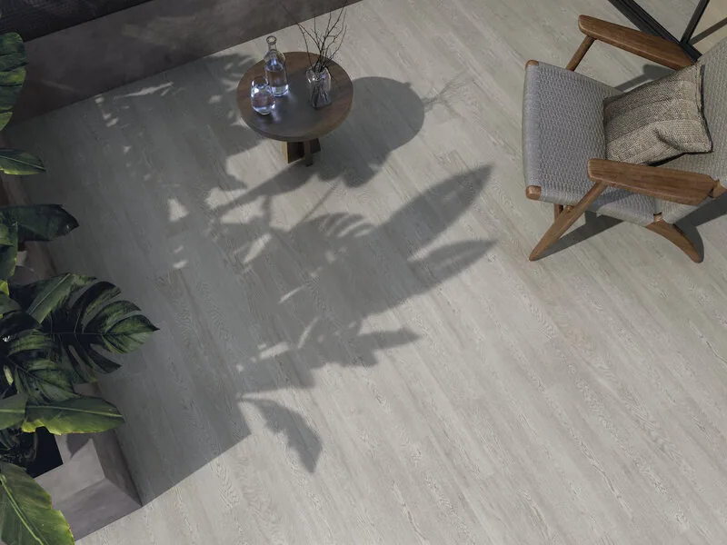 Porcelanato Heartwood Grey 20×120 instalado