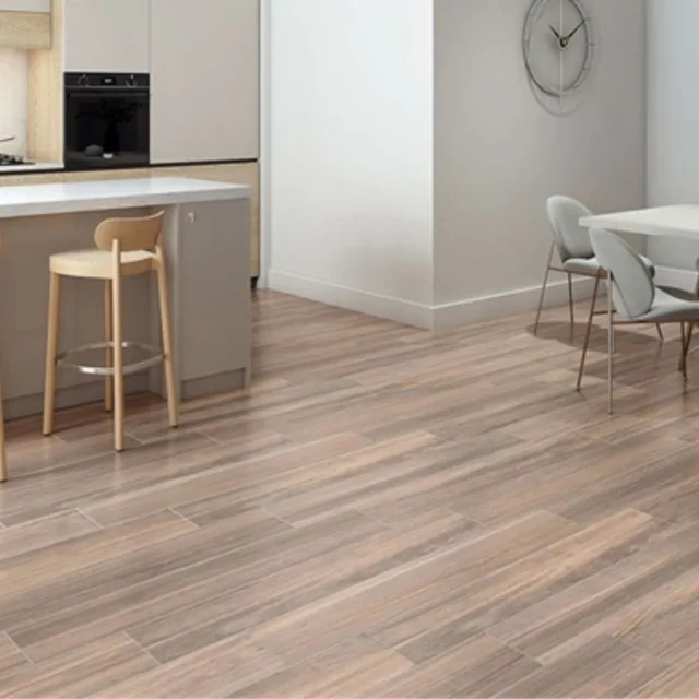 Gres Pantanal 20×120 instalado